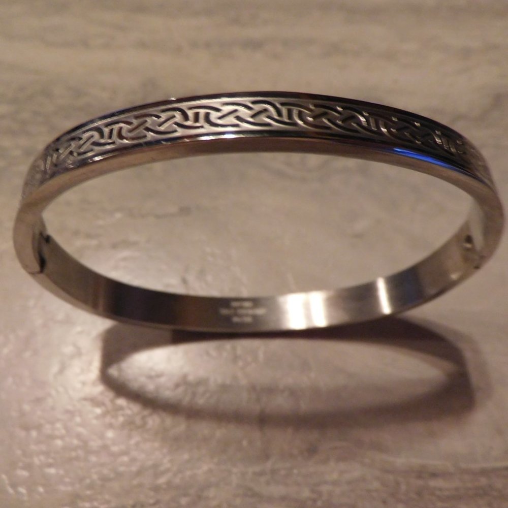 Stainless steel Bracelet  from Ireland from SOLVAR